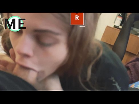 ❤️ Грлени курац, поцепане најлонке и поцепане штикле лепо је упознати Секс на sr.hentaibar.ru ﹏